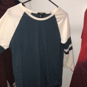 mid sleeve t shirt size small